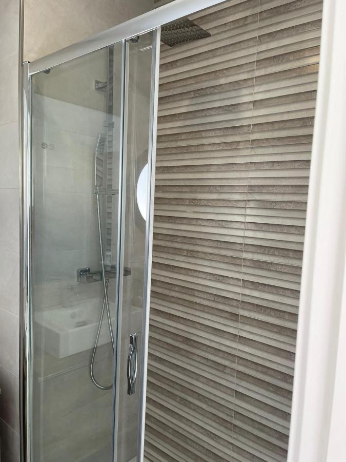 Apartamento Precioso ático, nuevo, a 50m de la playa, Manilva Exterior foto